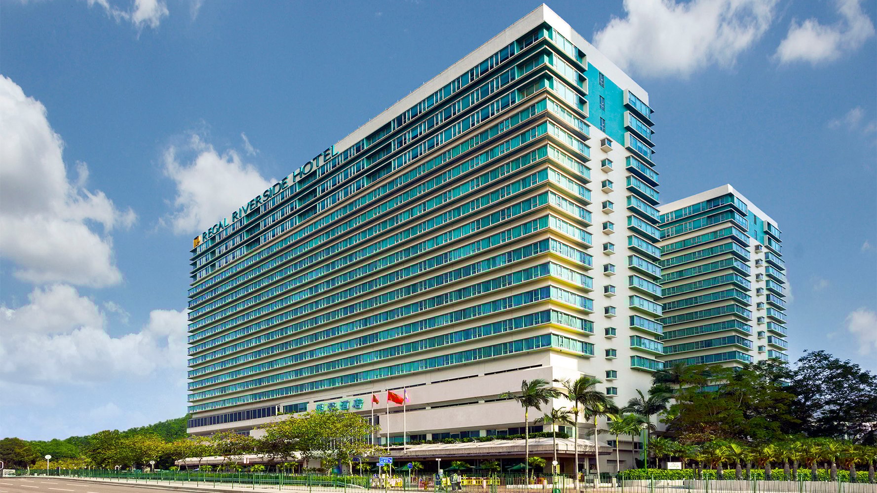 Regal Riverside Hotel