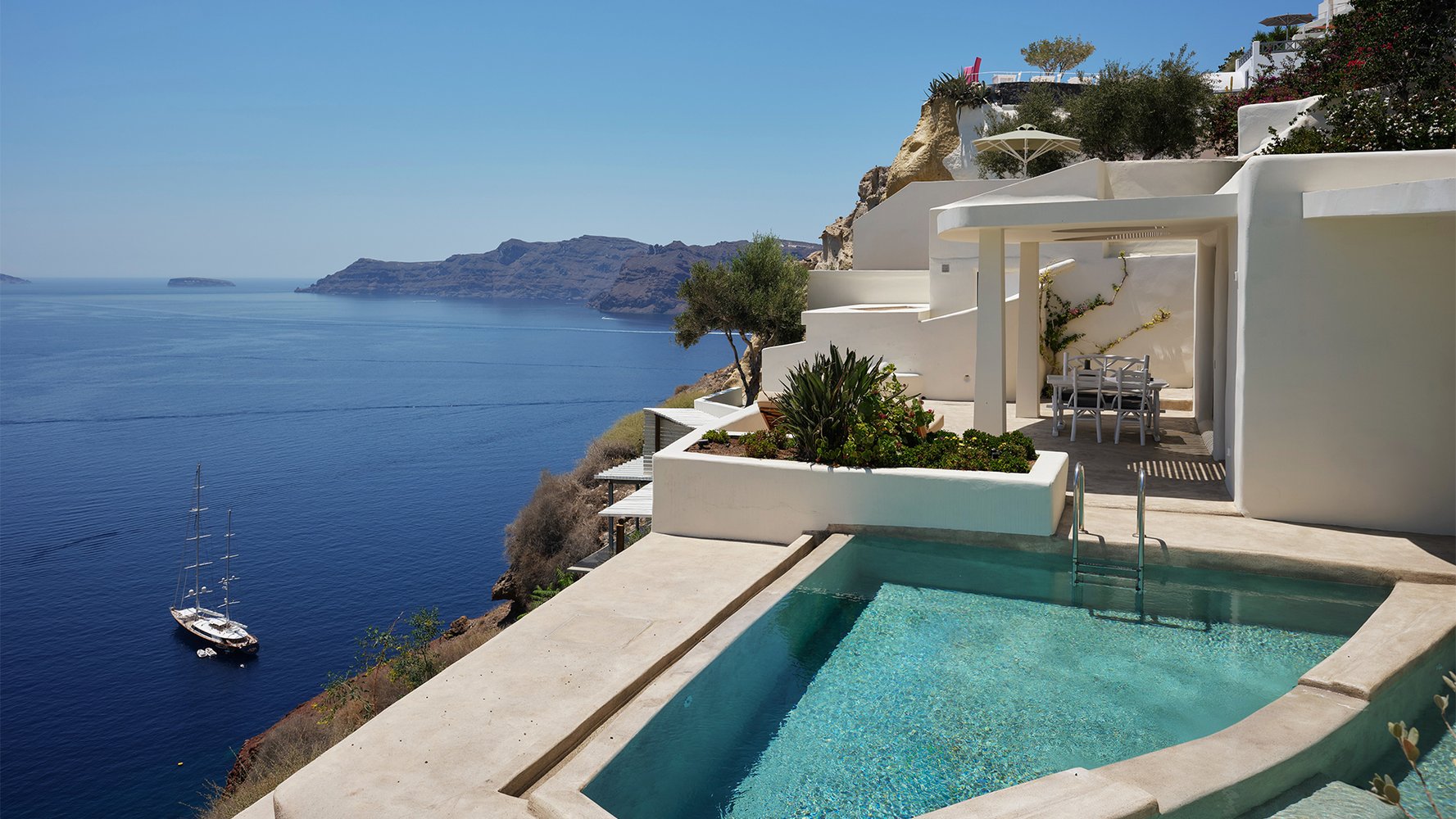 Andronis Luxury Suites