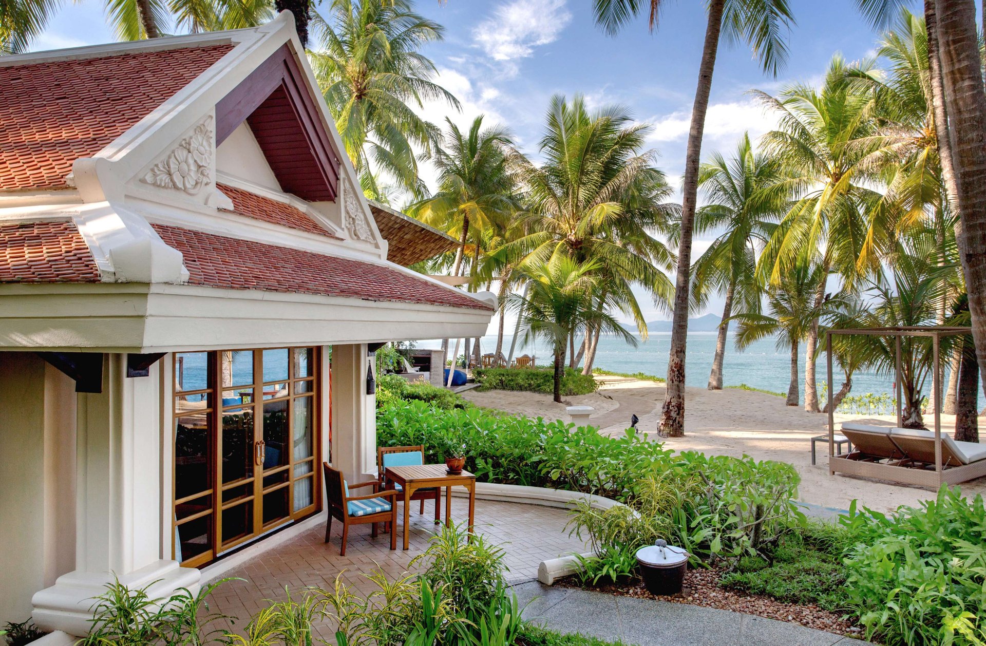 1 Santiburi Koh Samui Deluxe Beachfront Villa Exterior.jpg