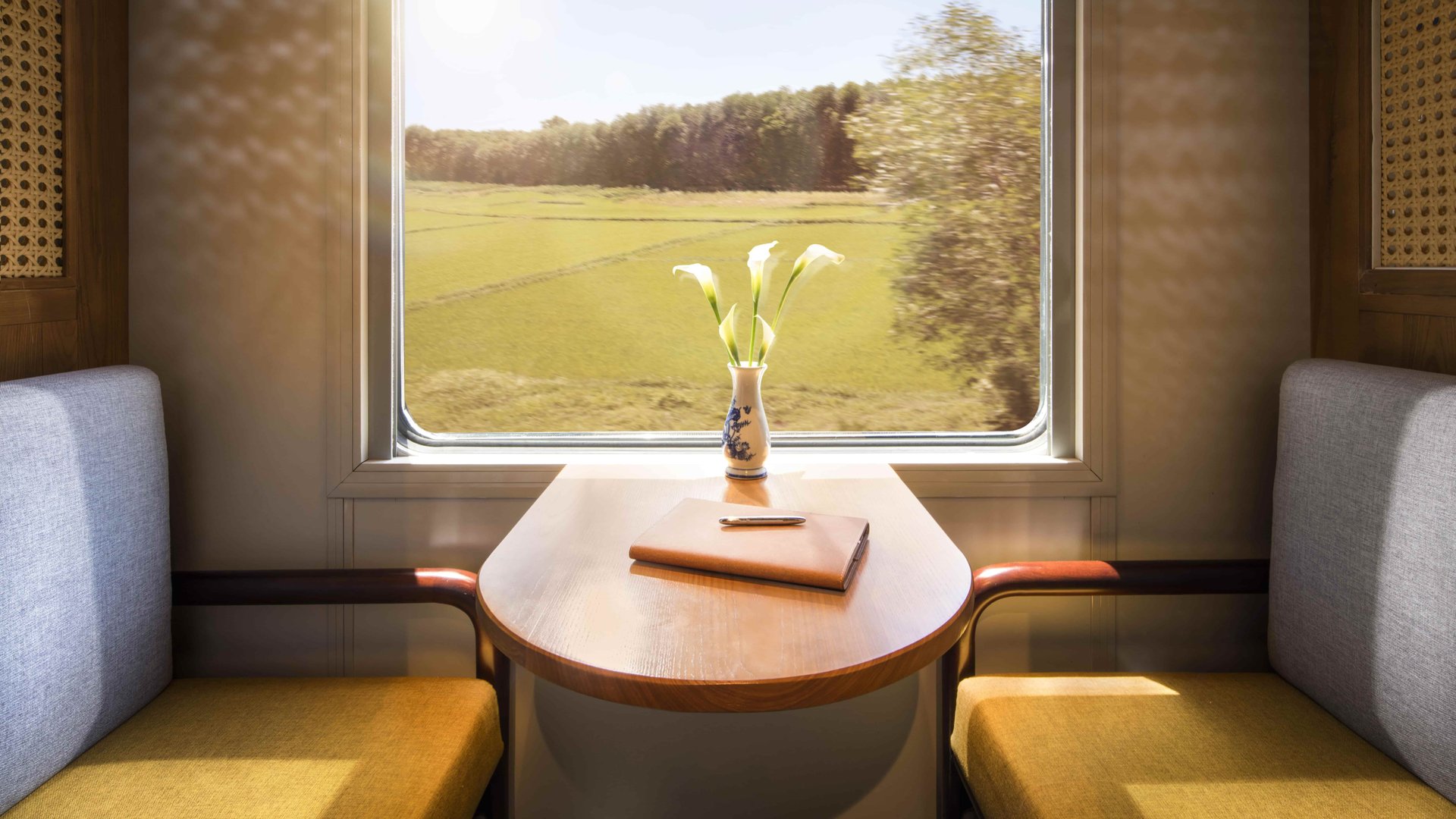 db1435999a73-MinorTrain-06.20206979-min-1- (3) (1).jpg