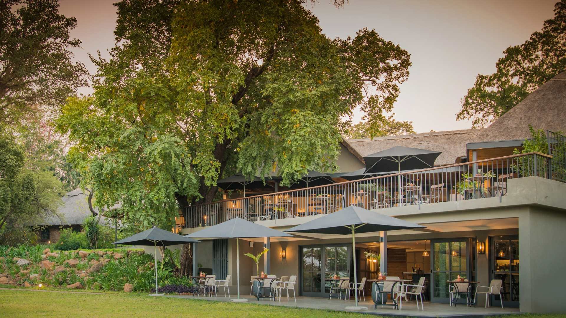 d2f9849b97af-10_Anantara_Stanley-Livingstone_Victoria-Falls_Hotel_Hotel-Exterior_1920x1080
