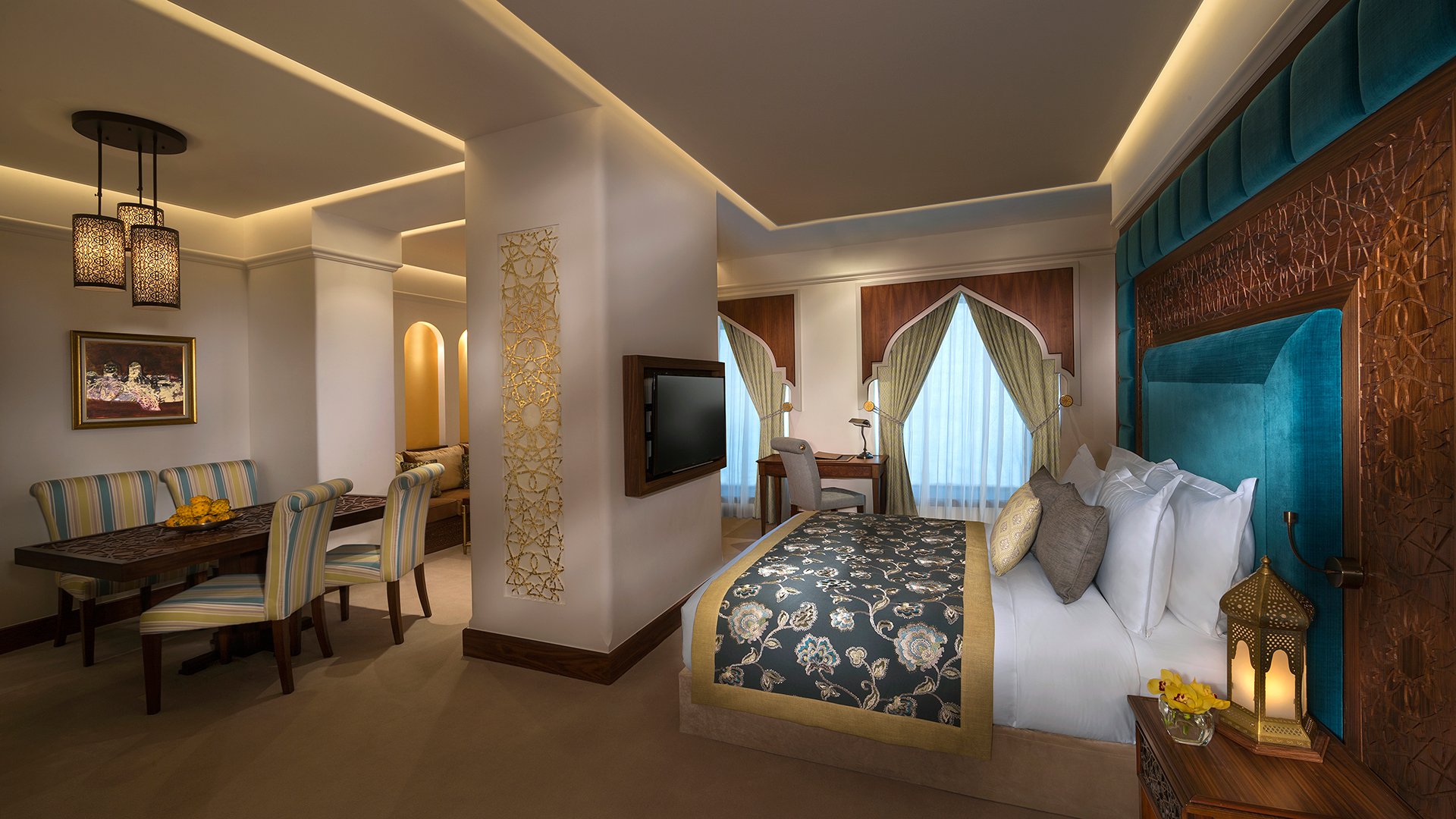 TSWQ_Room_7HK_Junior-Suite-Najd_1