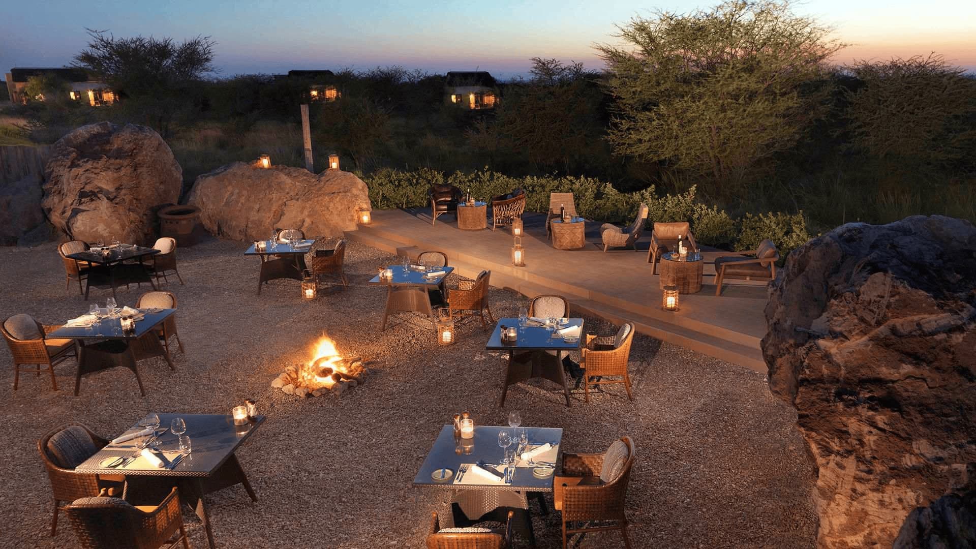 AnantaraYasIslandAlSahel_Restaurant01_property_banner_20190822.jpg