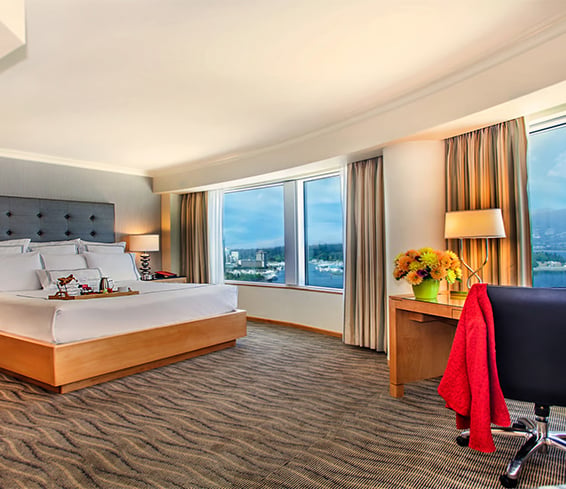Pan-Pacific-Vancouver.jpg