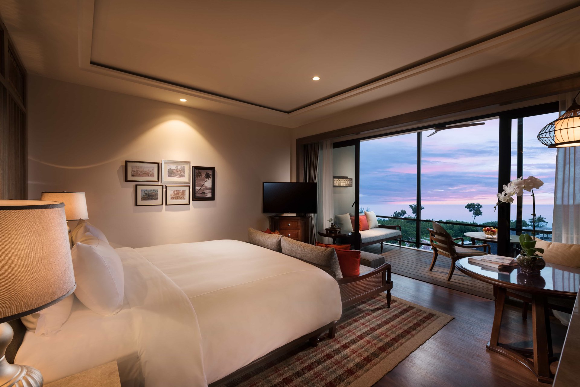 56452656b818-Anantara_Desaru_Coast_Resort_and_Villa_Guest_Room_Deluxe_Sea_View_Bedroom_View (1).jpg