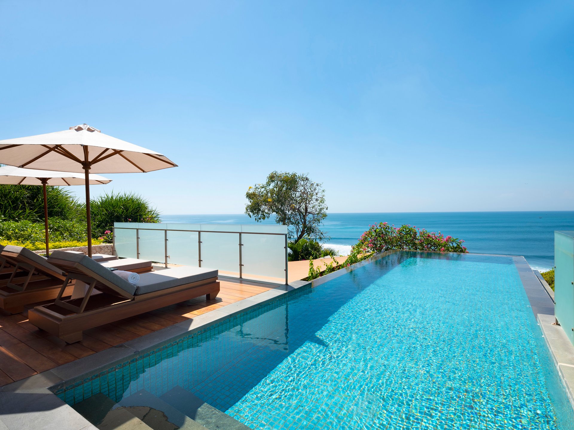 anantara_uluwatu_bali_resort_guest_room_two_bedroom_ocean_front_pool_villa_pool_with_sunbeds.jpg