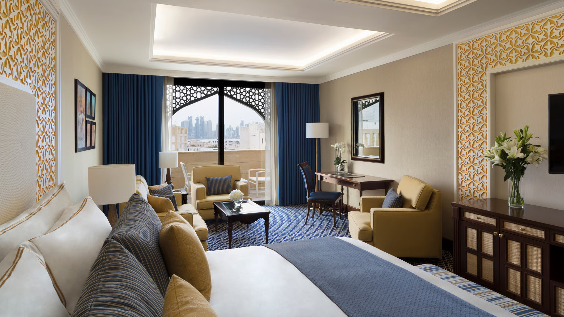 Tivoli_Al_Najada_Doha_Hotel_BedRoom (1).jpg