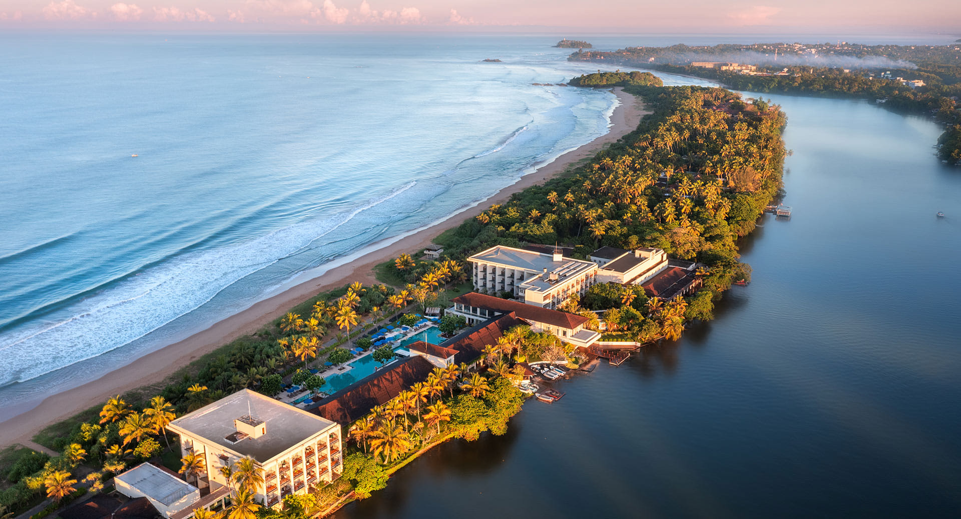 NH_Bentota_Ceysands_Resort_Gallery_05_Aerial_Ocean_View_1920x1037_New.jpg