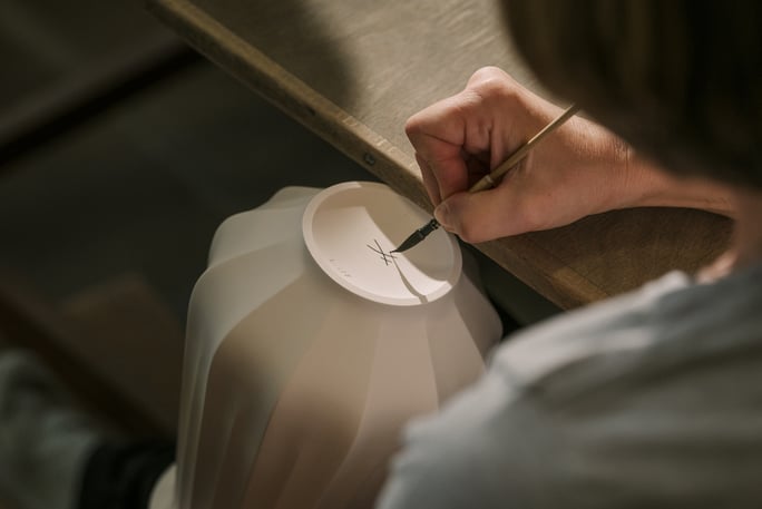 The Meissen swords – a symbol of tradition and the highest quality – perfection in hand painting