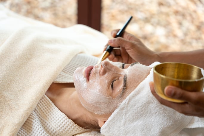 Santiburi-Len-Spa-Facial.jpg