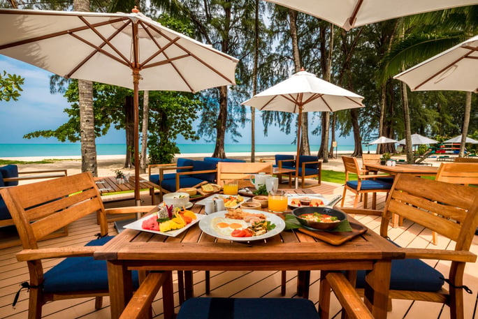 OUTKL_restaurant2.jpg