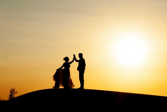 Lac Assal Sunset dinner.jpg