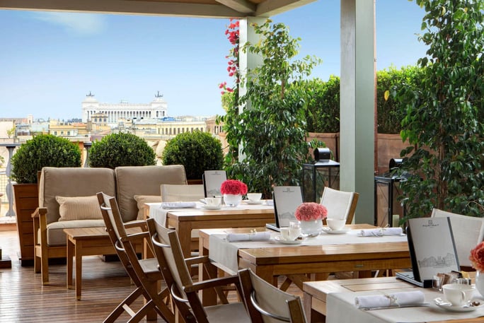 Breakfast at Portrait Roma