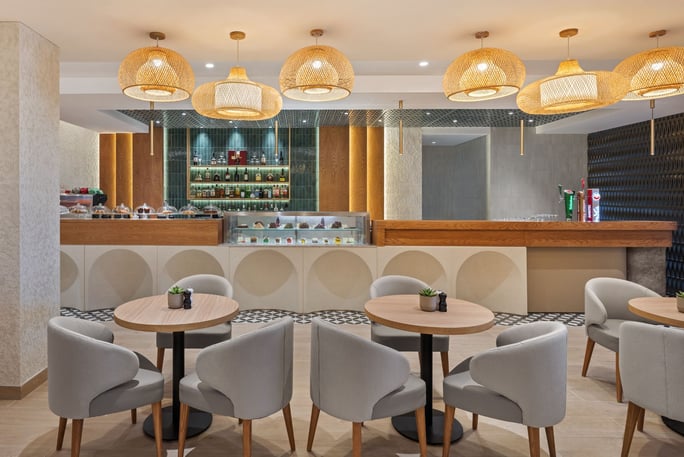 Oaks Ibn Battuta_Dining_Nomad_2_1920x1280.jpg