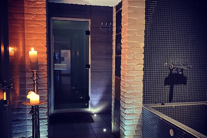 Spa 2 ΓÇô Kopi.jpg
